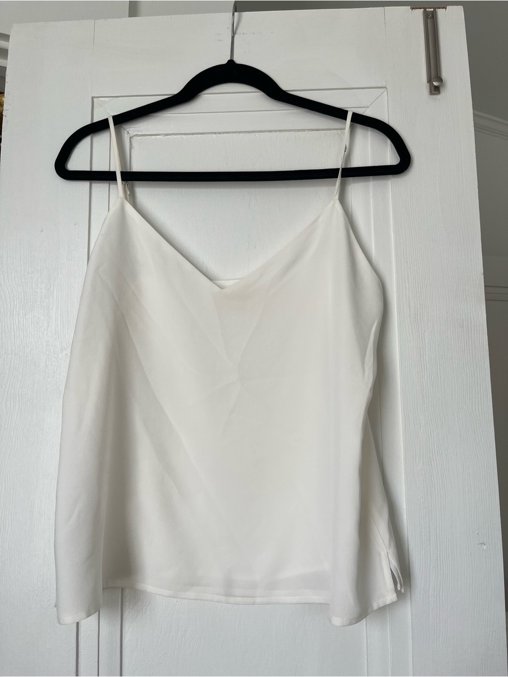 L'AGENCE White V-Neck Silk Camisole